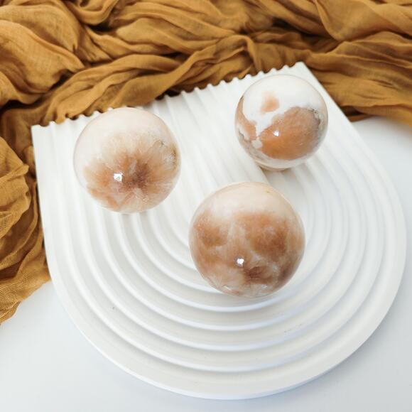 YOU CHOOSE Stilbite Scolecite Sphere Healing Crystals - Picture 6 of 10